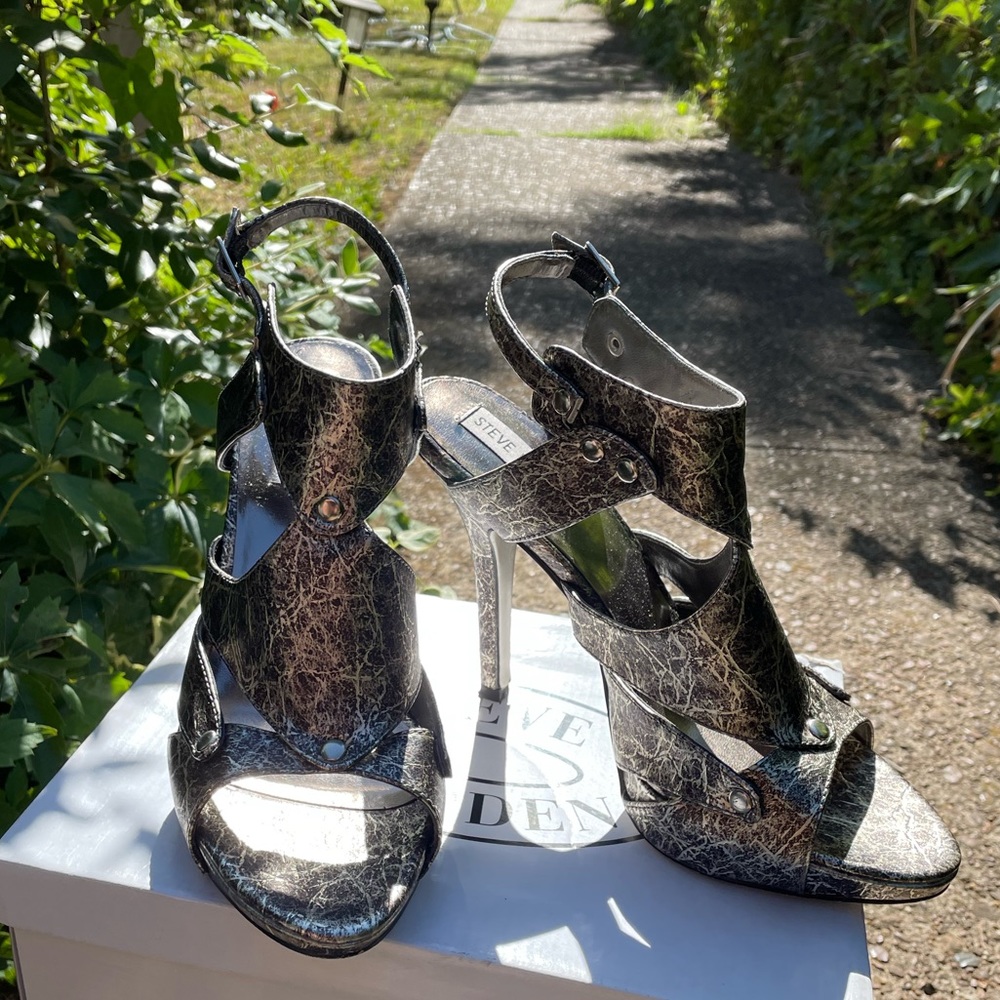 Metallic Steve Madden Heels